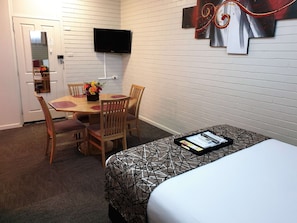 Standard Apartment, Multiple Beds, Non Smoking, Kitchenette (Walk-in Shower)