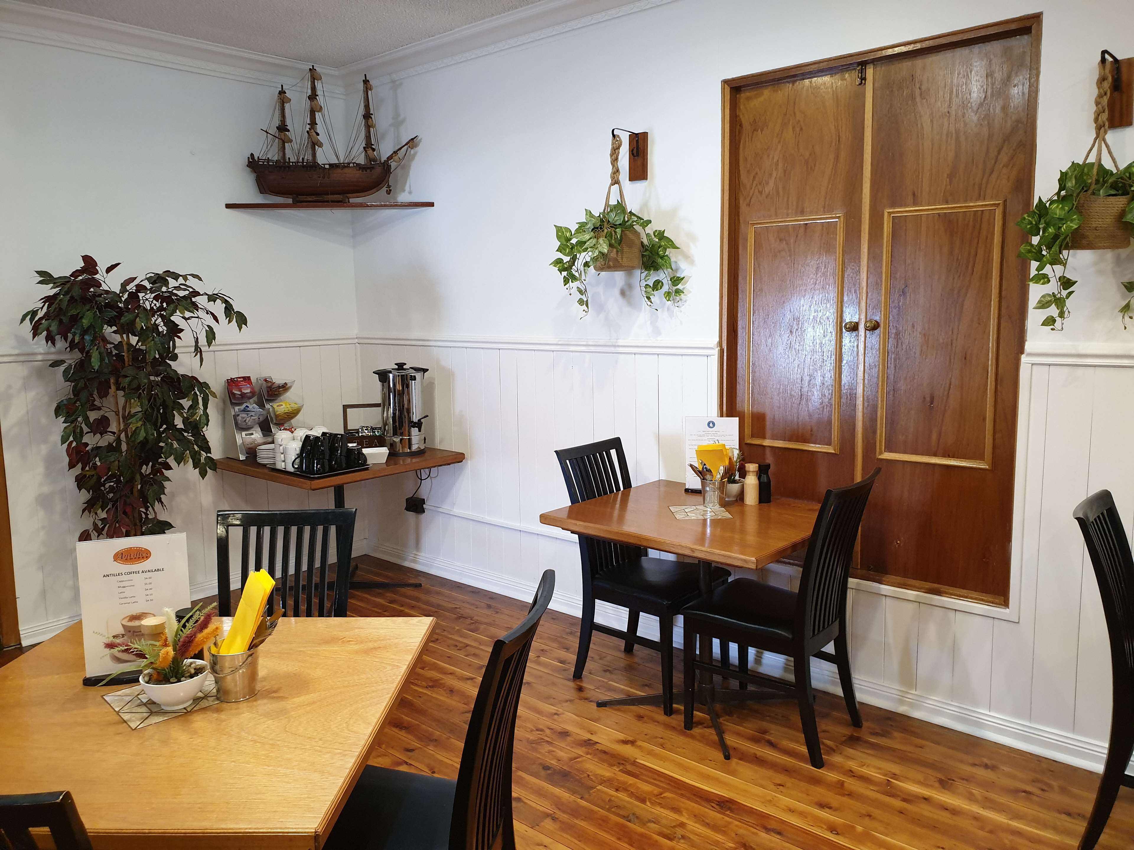 daily continental breakfast (aud 12.5 per person)