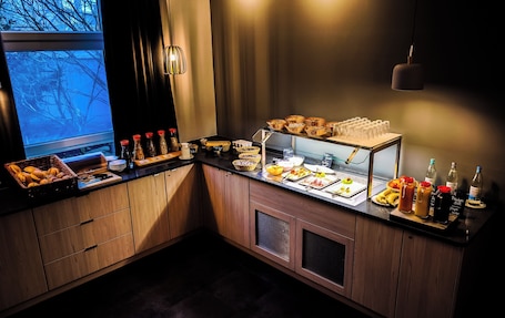 Daily buffet breakfast (EUR 12.00 per person)