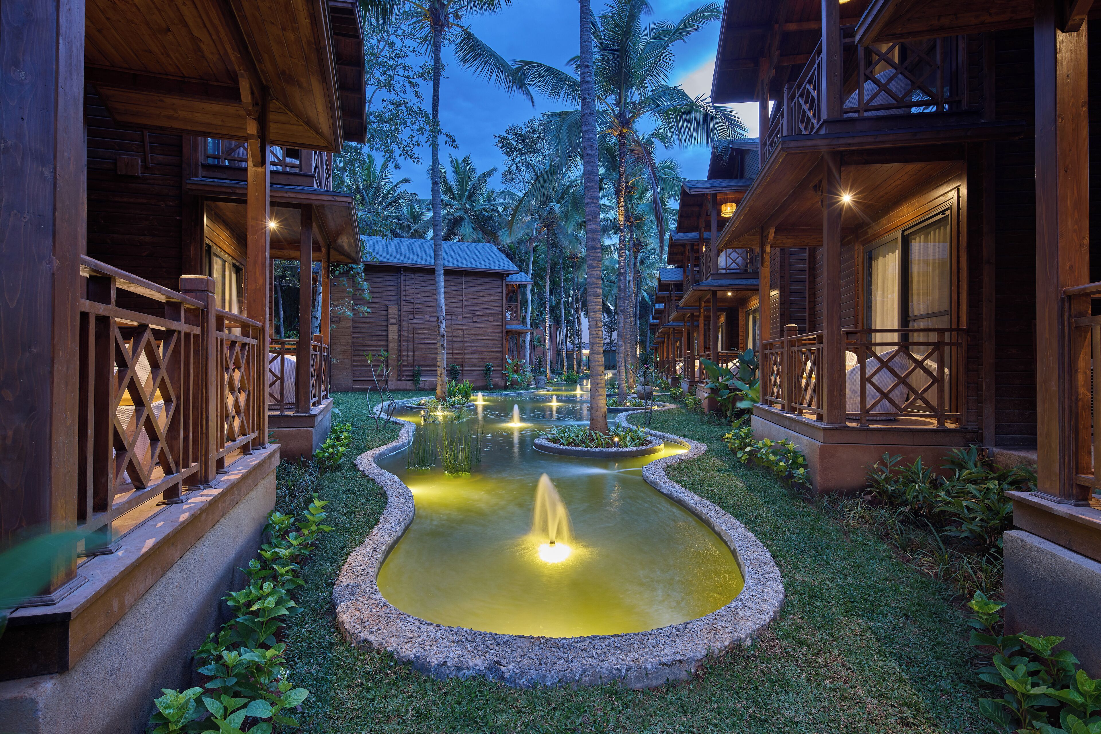 Sábanas de algodón egipcio, ropa de cama de alta calidad y minibar 