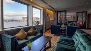 Executive-lounge