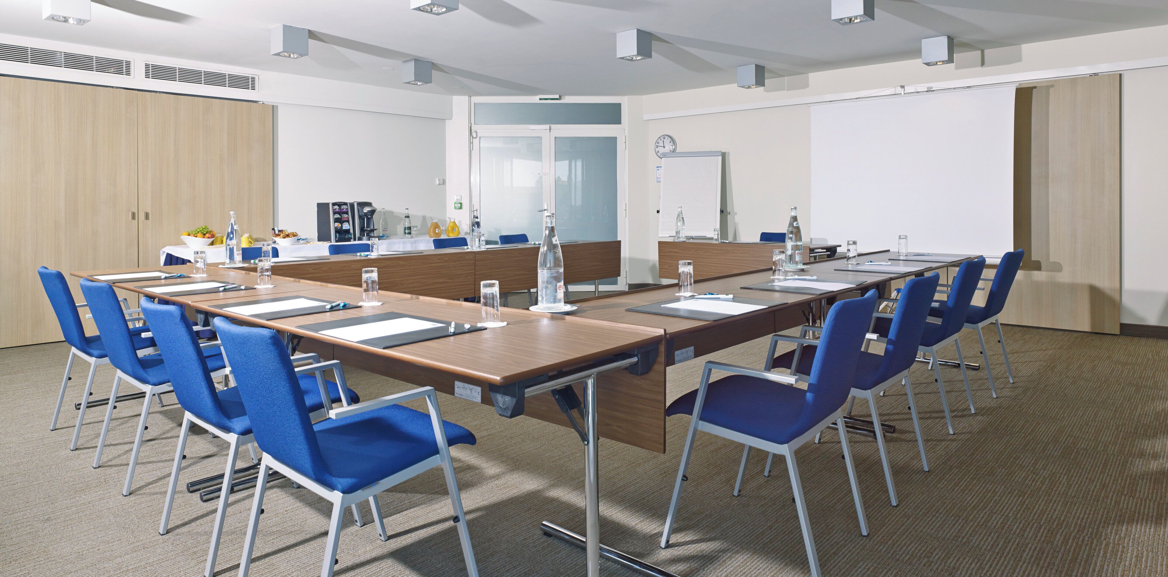 Photo - Holiday Inn Express Toulouse Airport