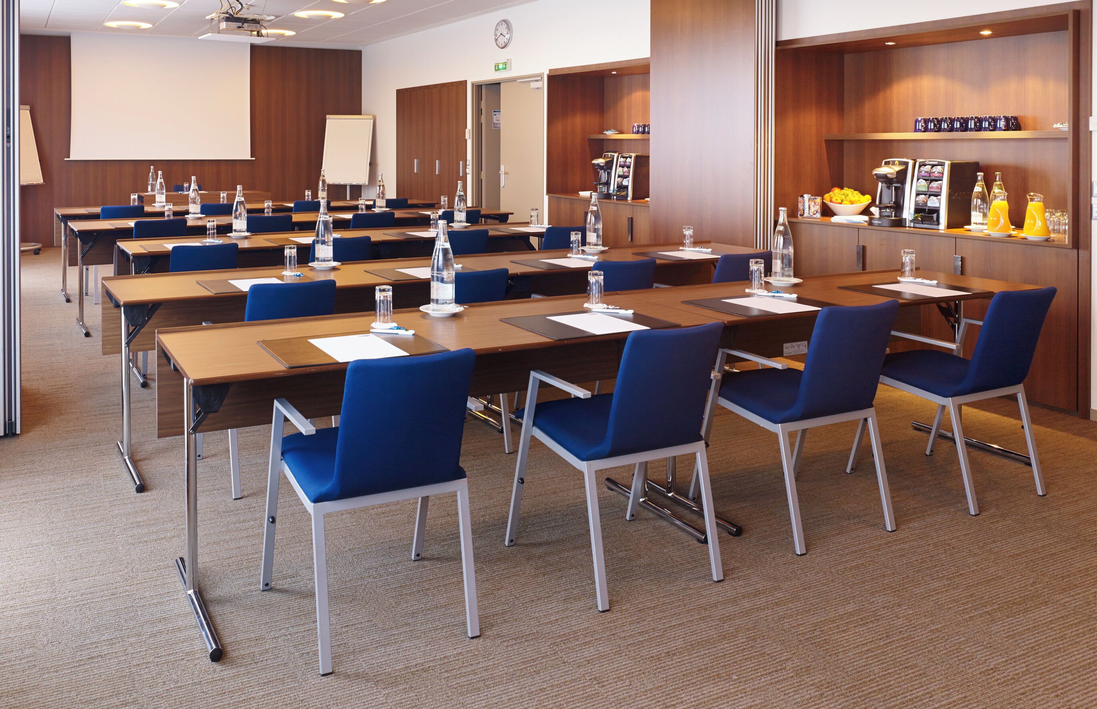 Photo - Holiday Inn Express Toulouse Airport