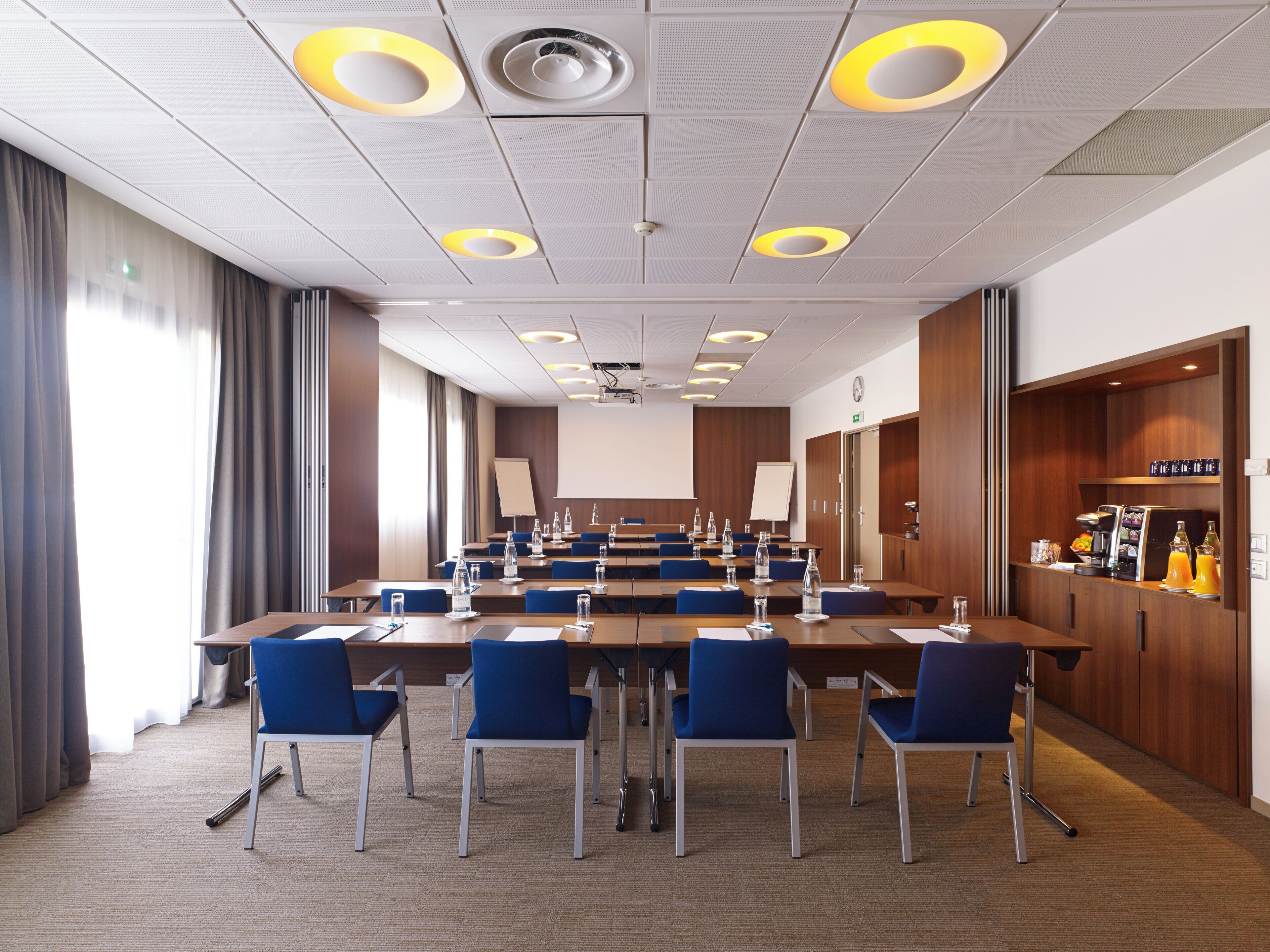 Photo - Holiday Inn Express Toulouse Airport