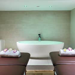Baño turco o hammam, tratamientos corporales y aromaterapia