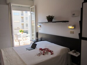 In-room safe, desk, cots/infant beds, rollaway beds