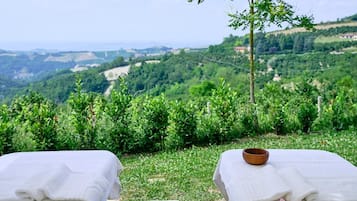 Sauna, tina de hidromasaje y masajes