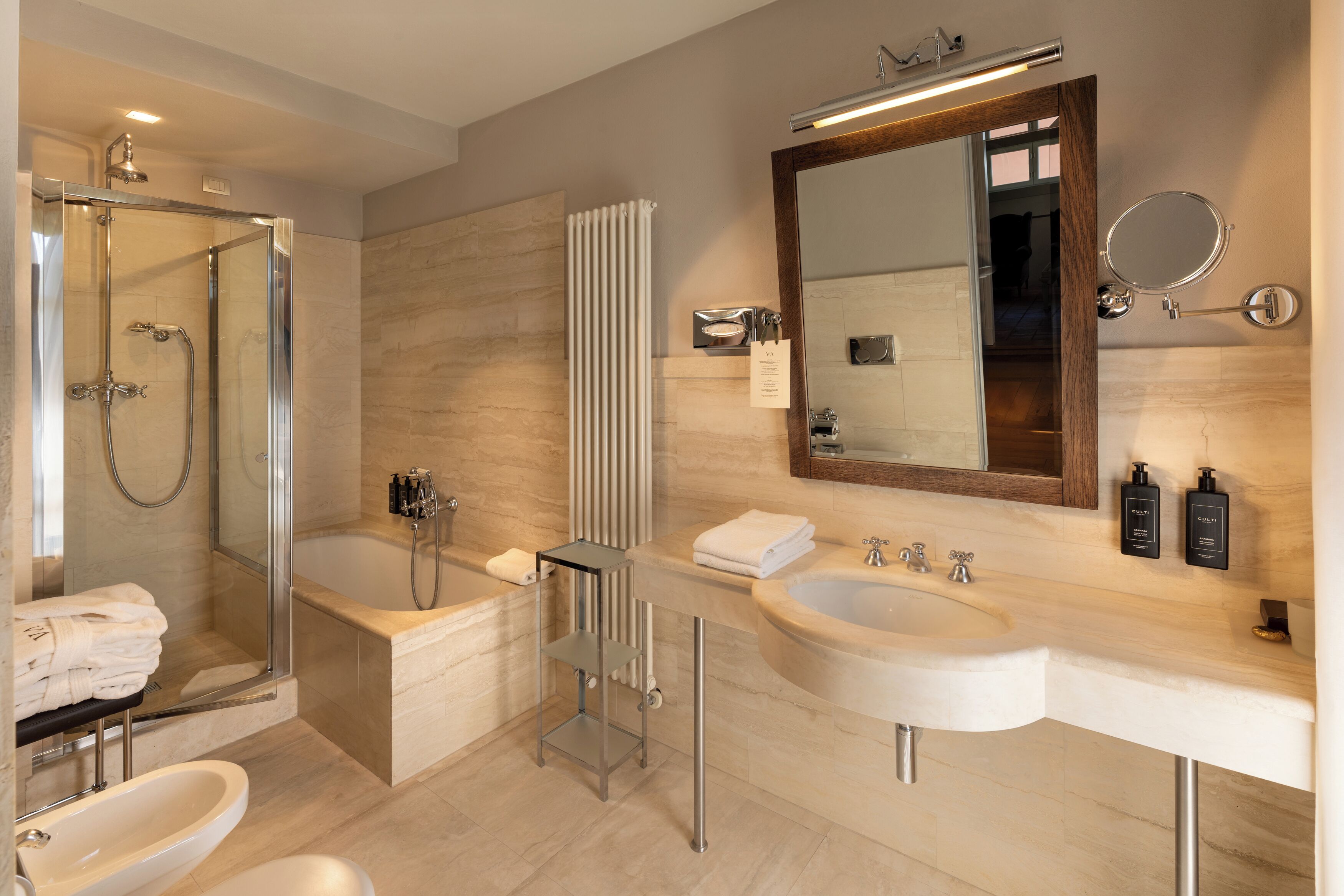 suite, 1 queen bed with sofa bed | bathroom | free toiletries, hair dryer, bathrobes, slippers