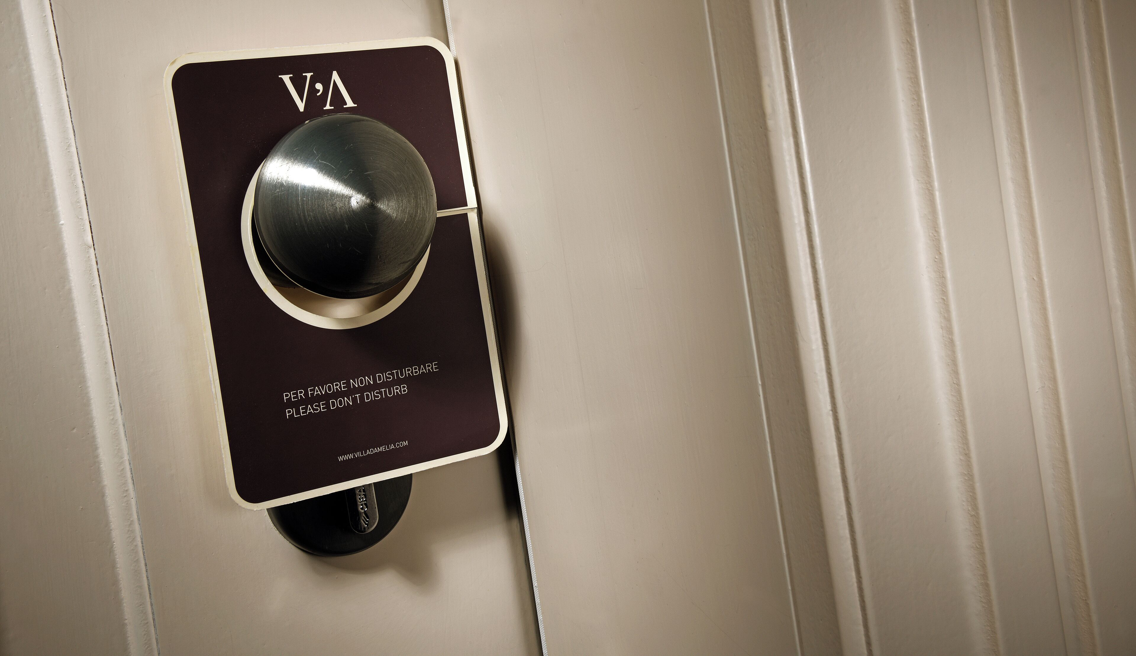 superior room, 1 queen bed, private bathroom | 1 bedroom, premium bedding, down duvets, minibar