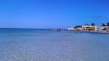 Vlak bij het strand, wit zand