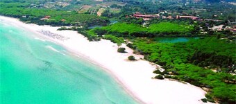 카라 지네프로 호텔 리조트