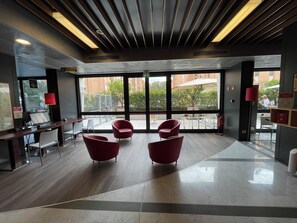 Reception - ibis Roma Fiera (Rome)