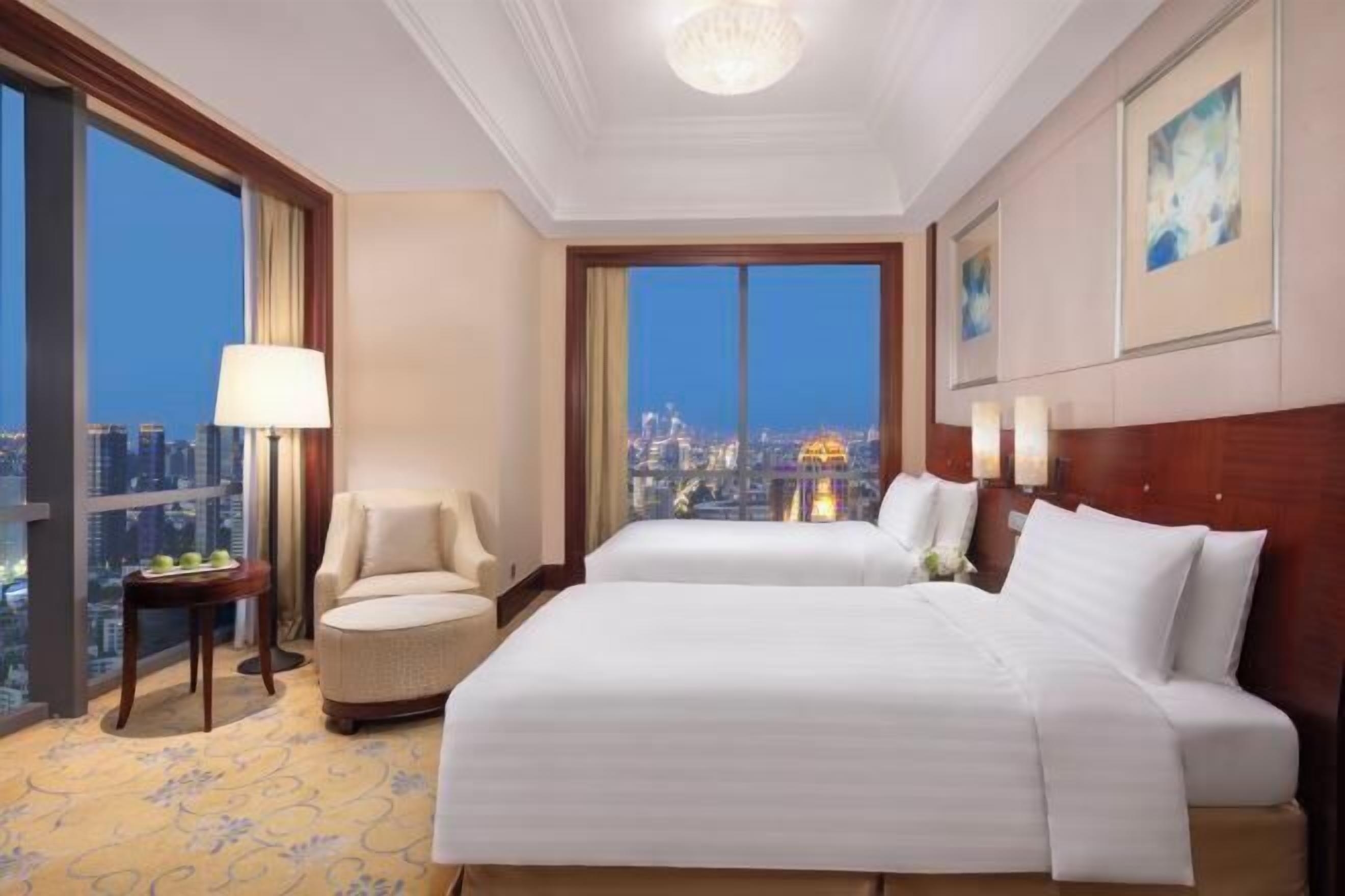 In-room safe, desk, blackout drapes, soundproofing