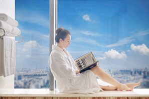 Coffres-forts dans les chambres, bureau, rideaux occultants