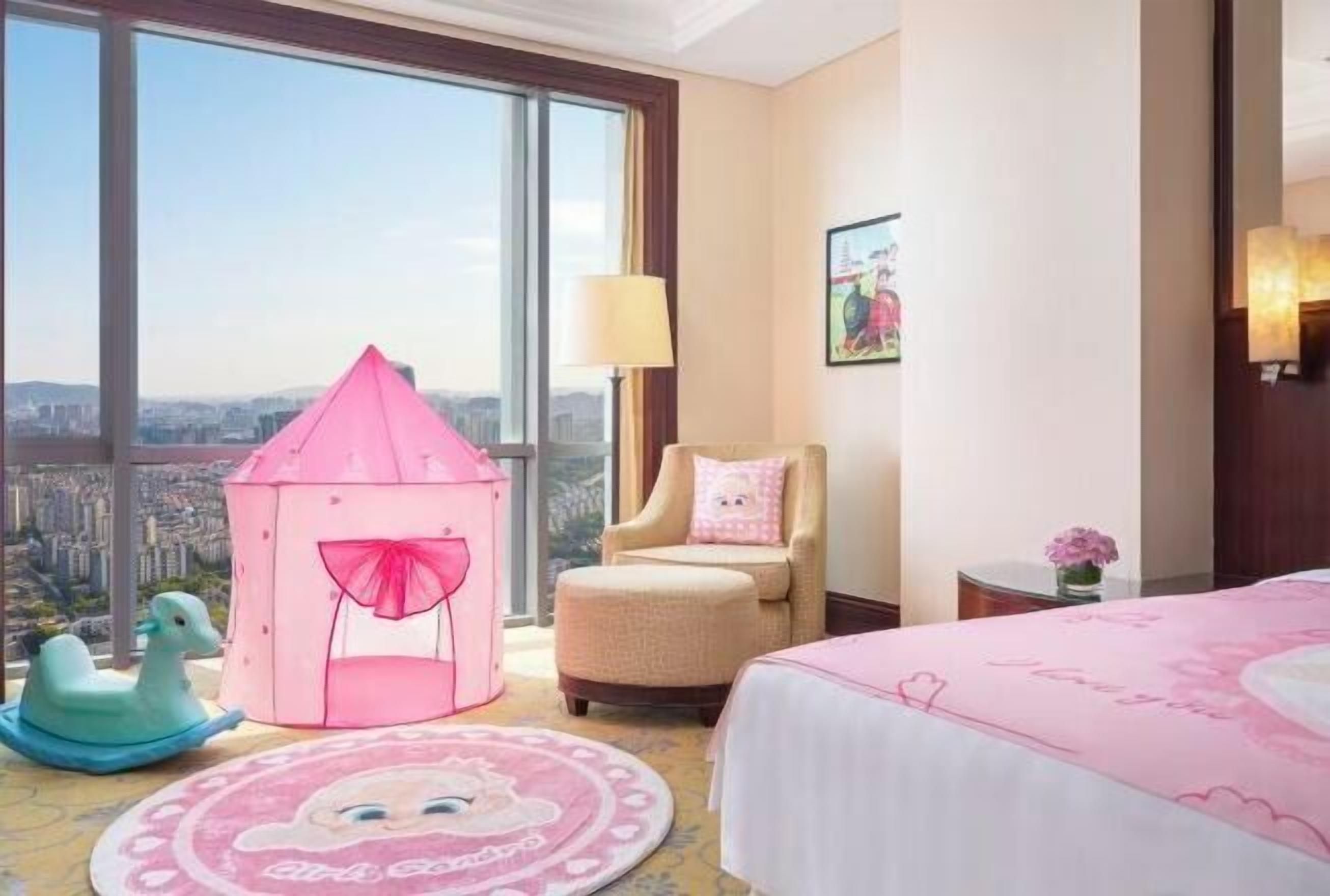 In-room safe, desk, blackout drapes, soundproofing