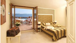 Minibar, in-room safe - Hotel Corallo (Trinità d'Agultu e Vignola)