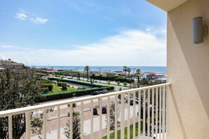 Deluxe Double or Twin Room, Sea View | View from room