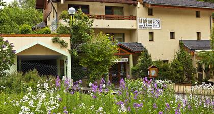 Hotel Athena