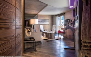 Living area - Grandes Alpes Hotel (Courchevel)