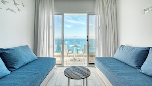 Family Room Sea View | Utsikt mot strand/hav