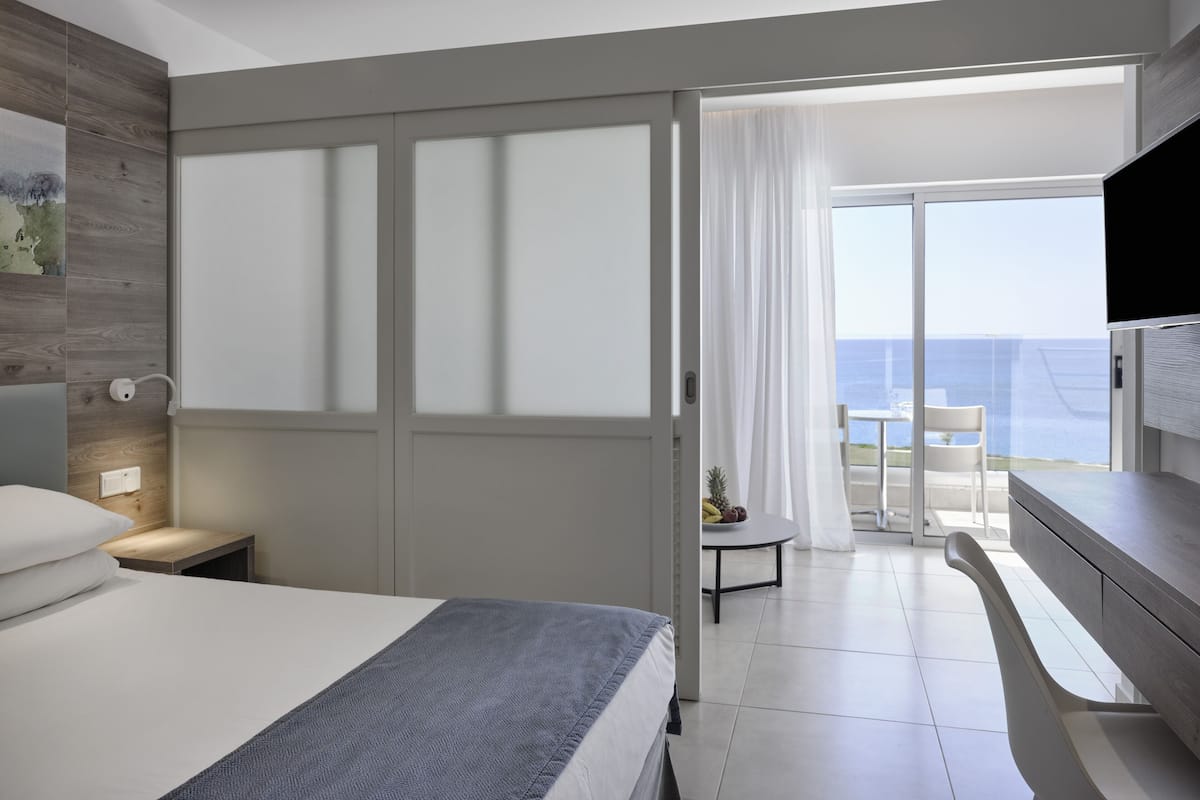 Family Room Sea View (Garden Area)
