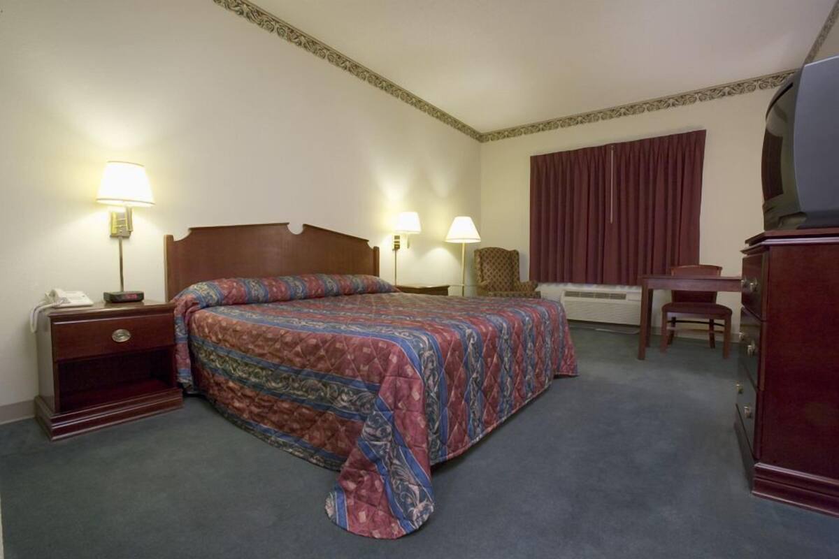 Blackout curtains, iron/ironing board, free WiFi, bed sheets