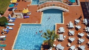 Outdoor pool - Atlantica Aqua Blue (Paralimni)