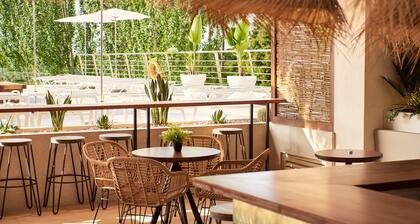 DWO Sirius -Adults Only