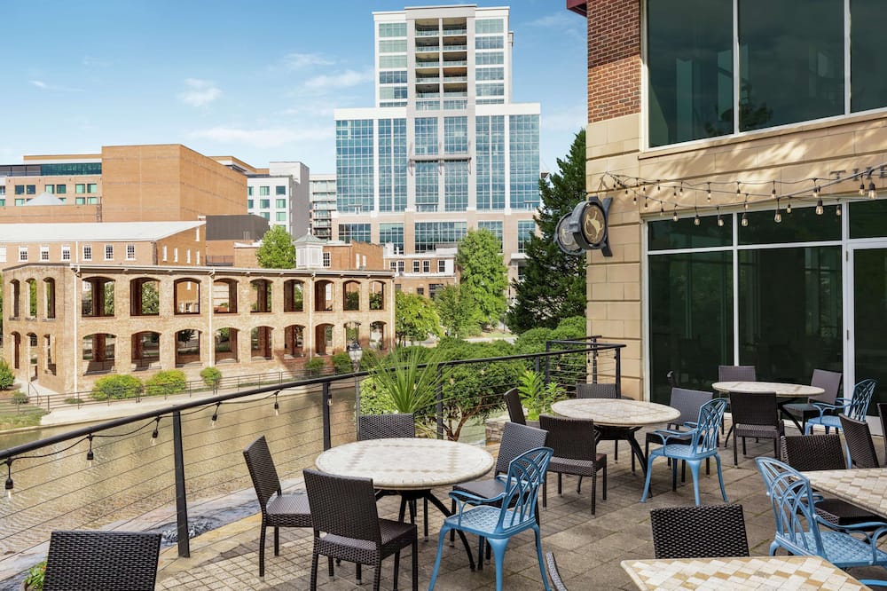 luxury hotels in Greenville