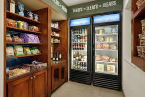 Snack bar
