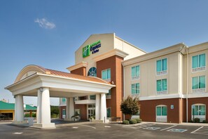 Exterior - Holiday Inn Express & Suites Lenoir Cty by IHG (Lenoir City)