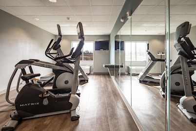 Holiday Inn Express & Suites Lenoir Cty by IHG