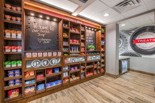 Snack bar