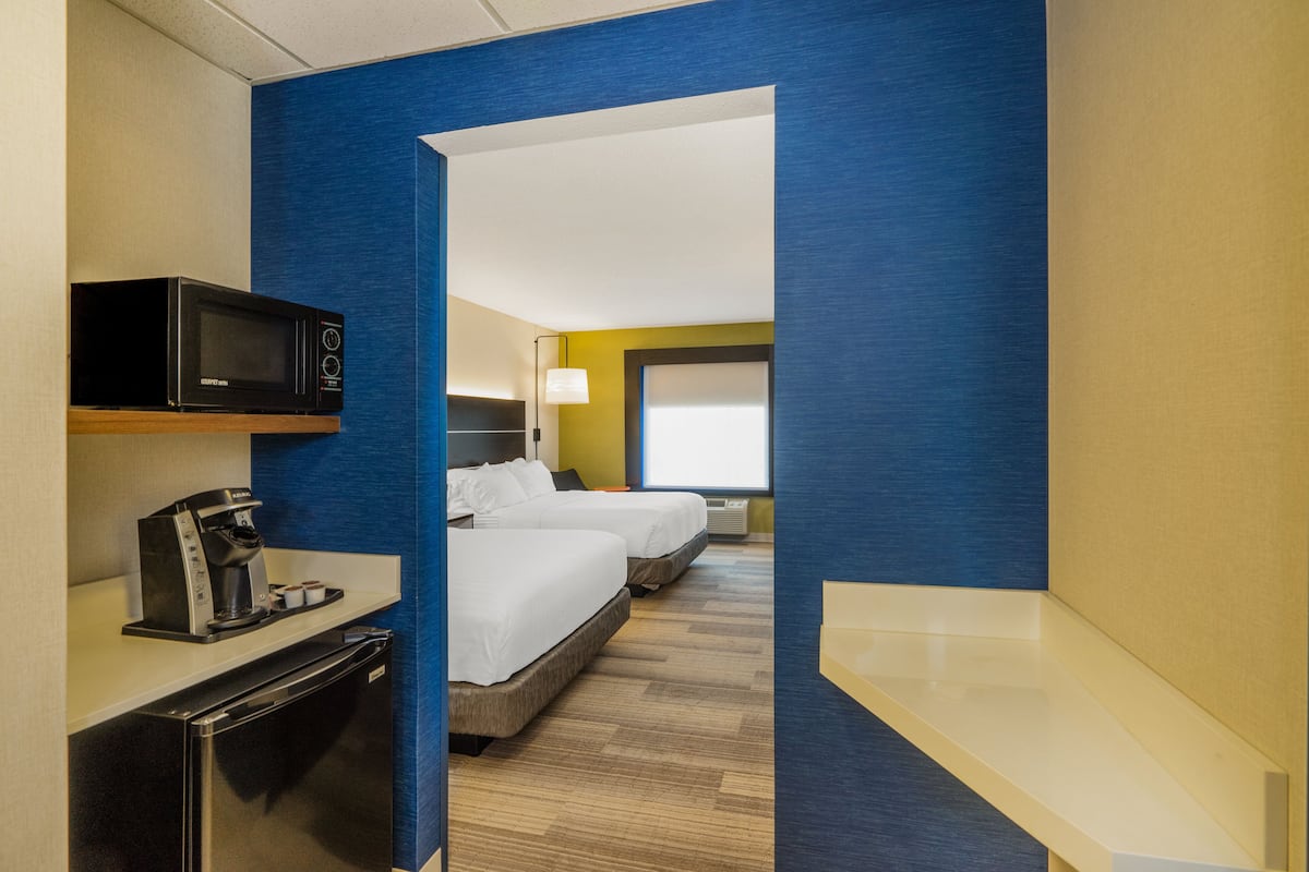 Standard Room, 2 Queen Beds