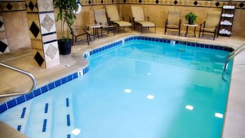 Indoor pool, pool loungers