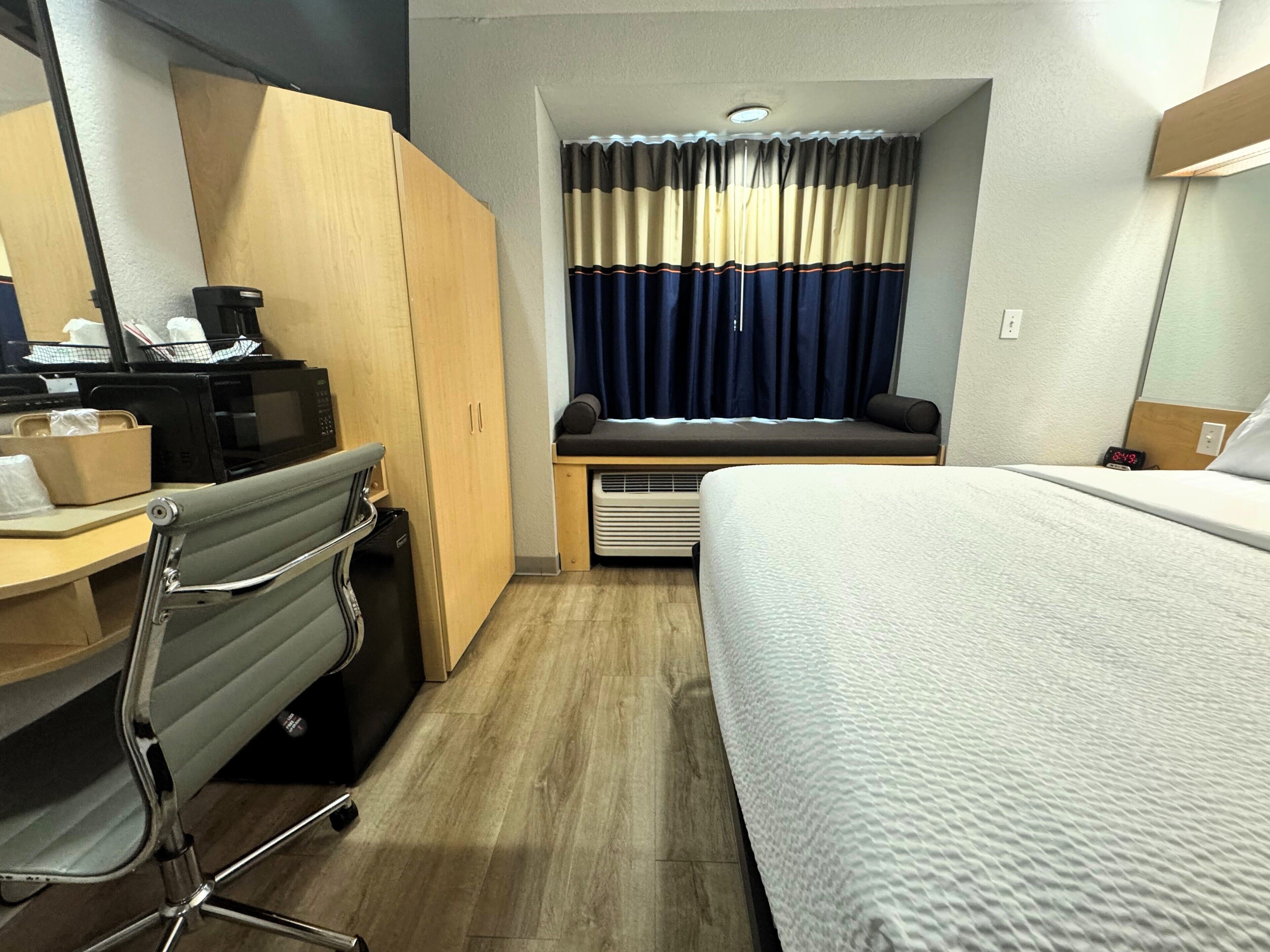 desk, blackout curtains, free wifi, bed sheets