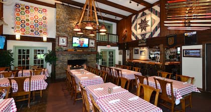 Beech Mountain Inns