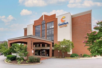 Comfort Suites Near Potomac Mills