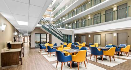 Comfort Suites Near Potomac Mills