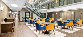 Comfort Suites Near Potomac Mills