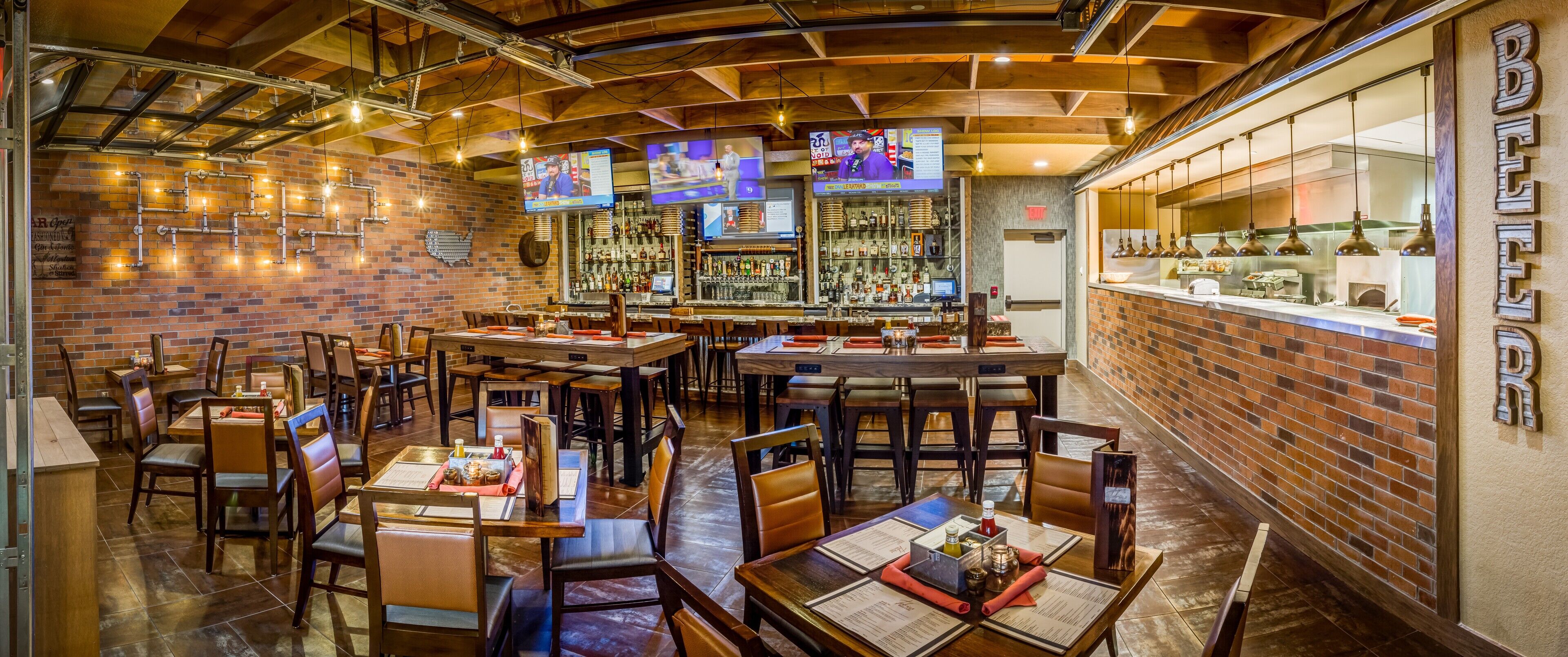 11 restaurants, breakfast, lunch, dinner served; american cuisine