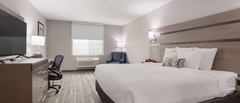 Standard Room, 1 King Bed, Non Smoking, Refrigerator & Microwave | Desk, laptop workspace, iron/ironing board, cribs (free)
