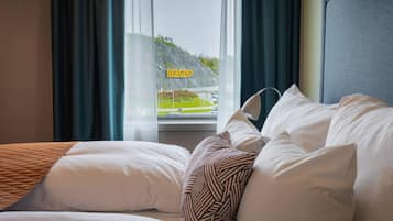 Suite junior, 1 cama matrimonial, para no fumadores | Minibar, escritorio, cortinas blackout y insonorización