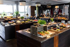 Gratis frukost varje dag 