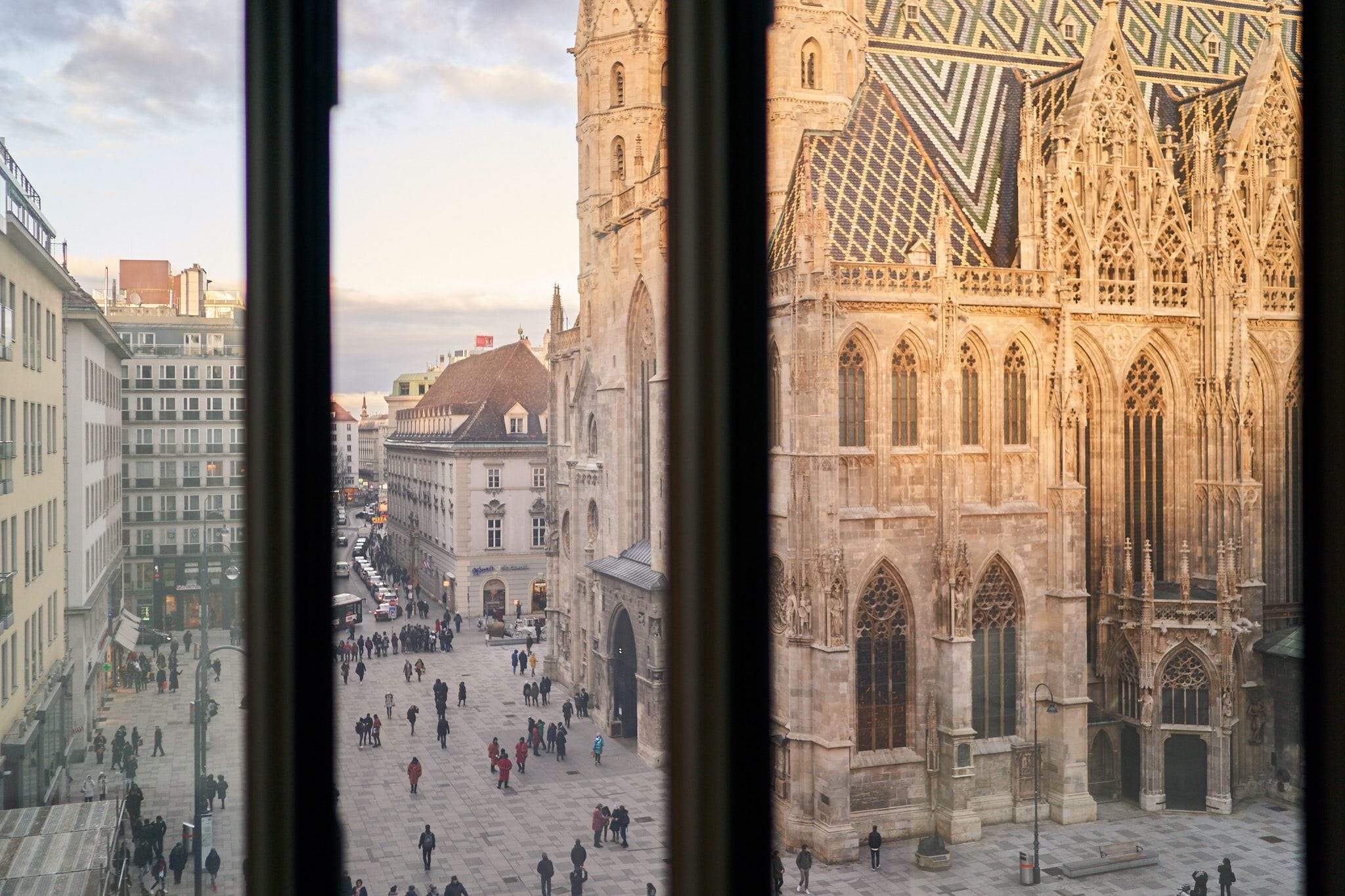 deluxe suite, city view | view from room