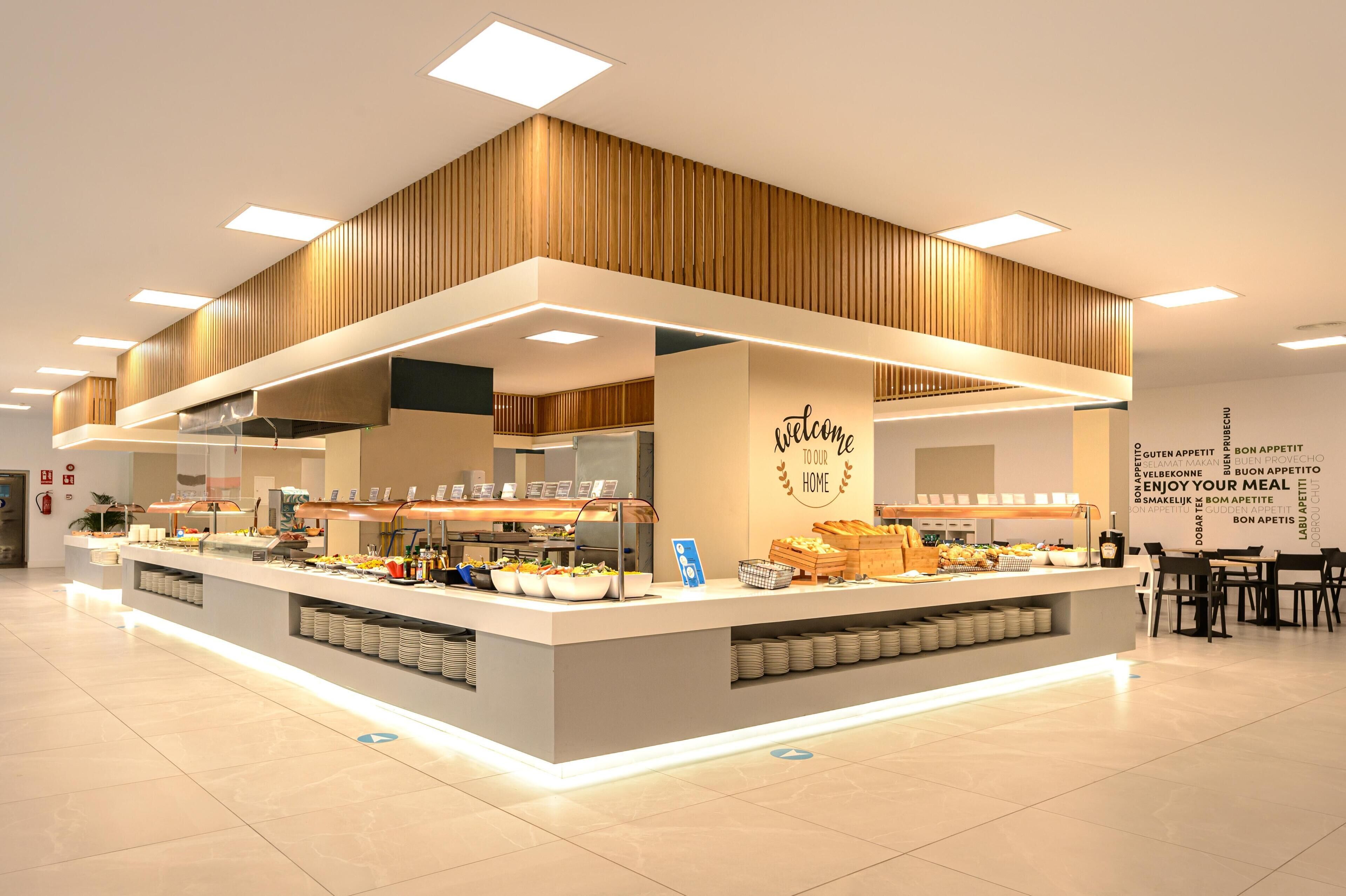 Photo - Hotel Vibra Beverly Playa