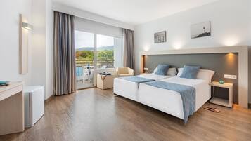 Rideaux occultants, Wi-Fi gratuit, draps fournis