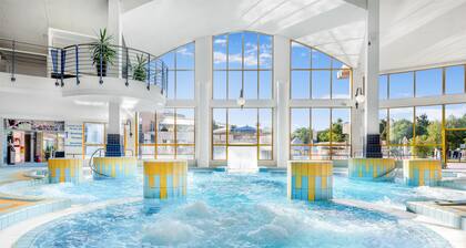 Park Inn by Radisson SĂĄrvĂĄr Resort & Spa