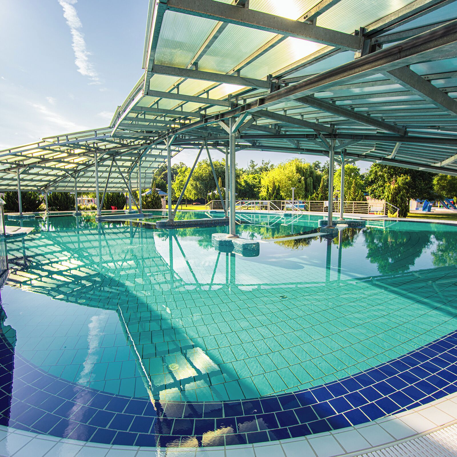 body treatments, hydrotherapy, aromatherapy, facials