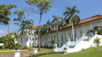 Facciata della struttura